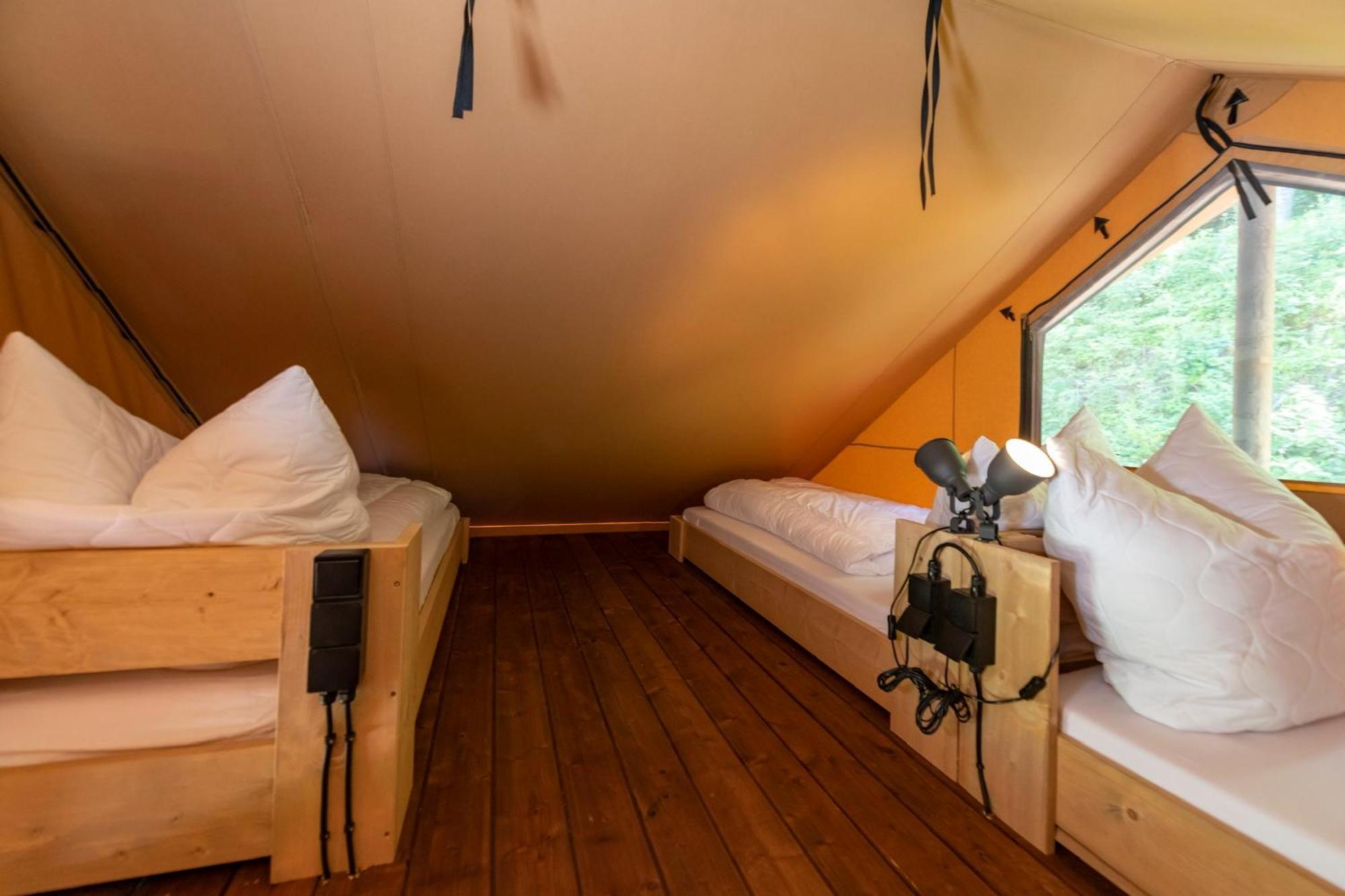 Ferienpark Terrassencamping Sued-See Walchsee Oda fotoğraf